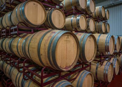 Barrriles de vino de Ribera de Duero. Bodegas Amaró